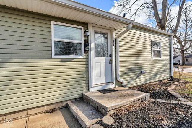 Photo - 420 Douglas Dr