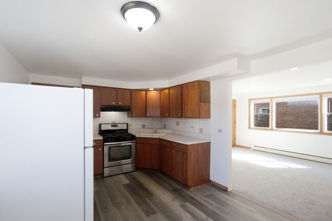 Photo - 4305 W Lawrence Ave