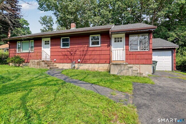115 Forestview Rd