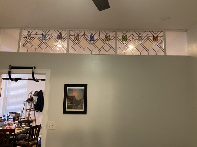 Photo - 1510 N Greenview Ave Unit 2R