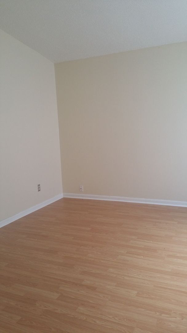 Photo - 3 bedroom Central air and heat home sherwood