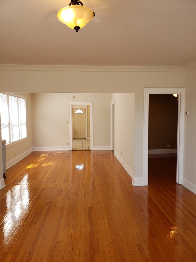 Photo - 7944 S Lafayette Ave Unit 2