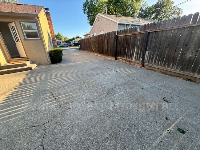 Photo - 29 Southwood Dr