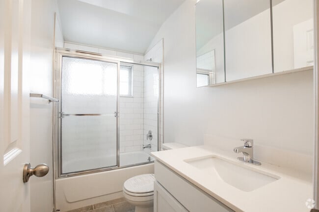 2 BR, 1 BA - 62 METROS CUADRADOS