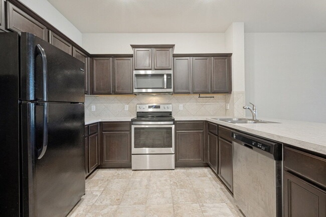 Photo - 3304 Becker Dr