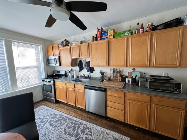 Photo - 15 Fairfield St Unit 1L