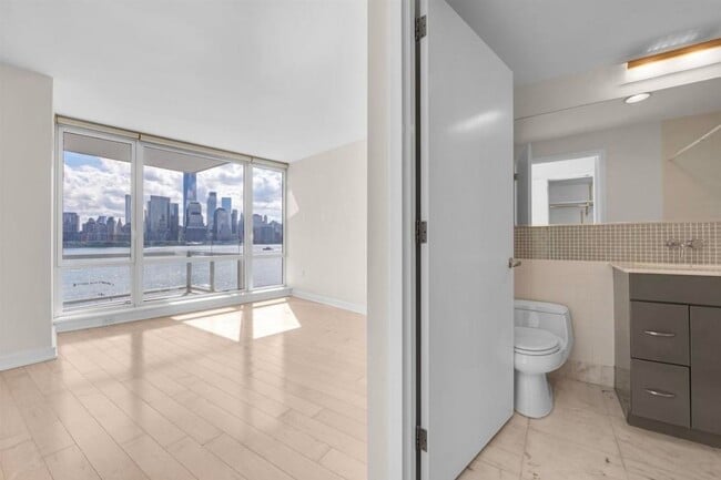 Photo - 2 2nd St Unit 703