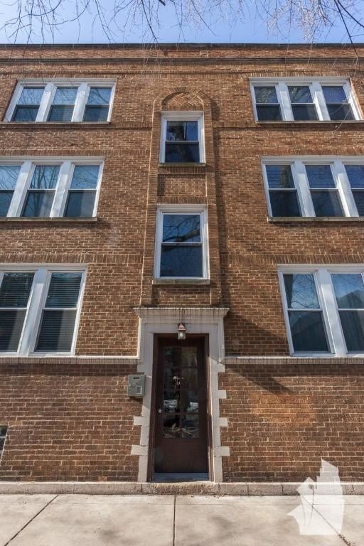 Photo - 3804 N Marshfield Ave Unit 3810-2