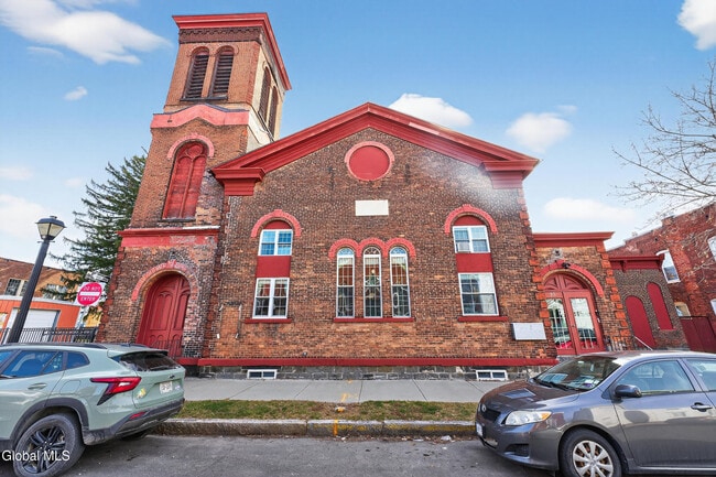 Building Photo - 33-35 Third Street Unit #4