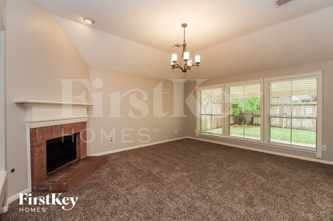 1411 Amber Knoll Ct