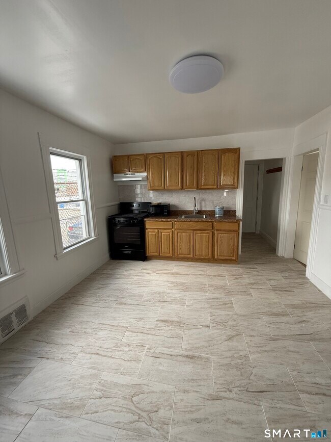 Photo - 29 Hubbell St