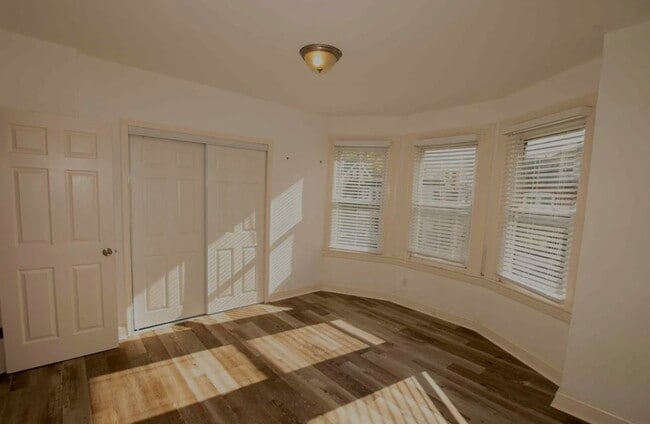 Photo - 30 E 23rd St Unit 3