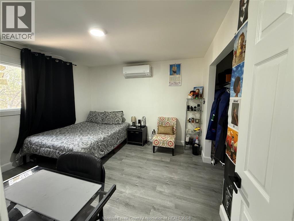 Photo - 3150 Peter St Unit 10