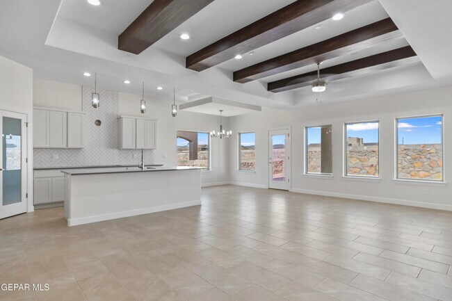 Photo - 360 Playa Vis St