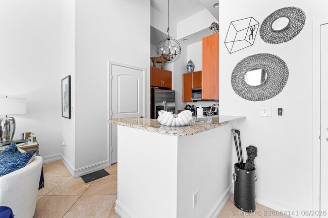 Photo - 701 S Olive Ave Unit 302