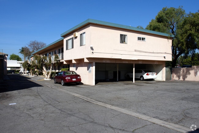 Photo - 940-942 S. Flower St.