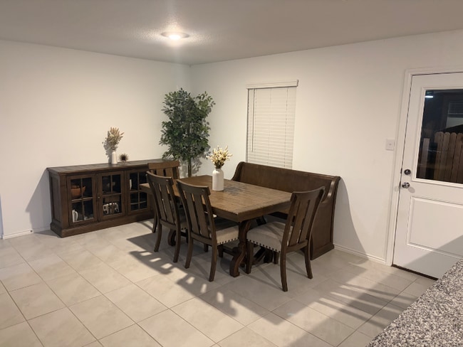 Photo - 2853 Cobbleview Dr