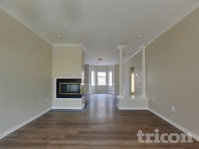 Photo - 3182 Gainsborough Ct