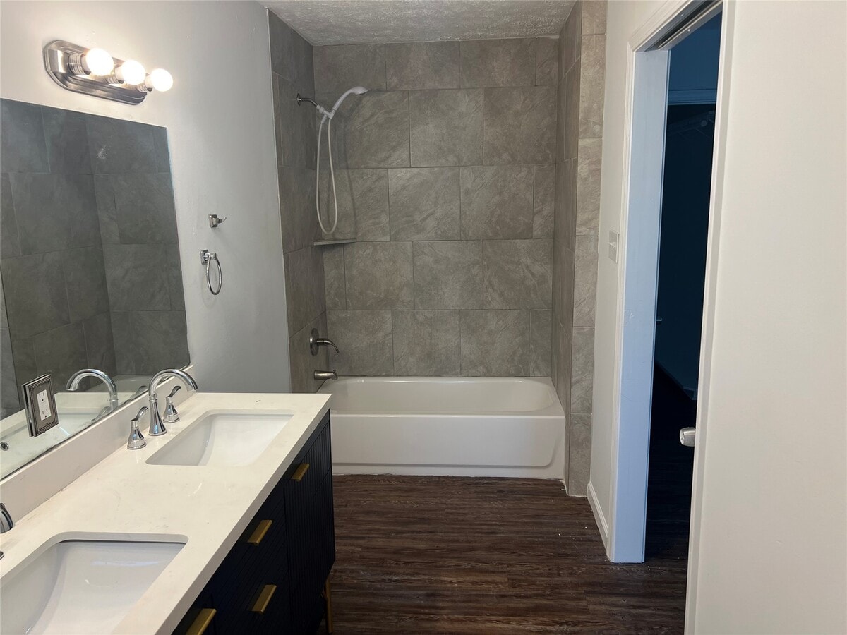 Photo - 1037 Yupon St