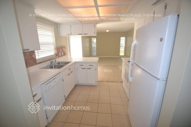 Photo - 9743 Fox Hollow Rd