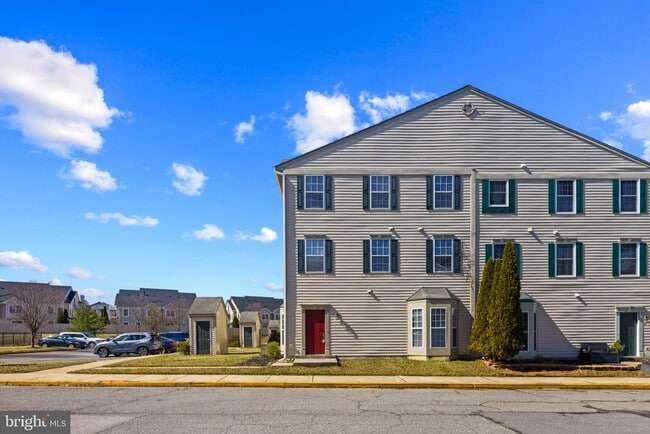 Photo - 1926 Hackberry Ct Townhome