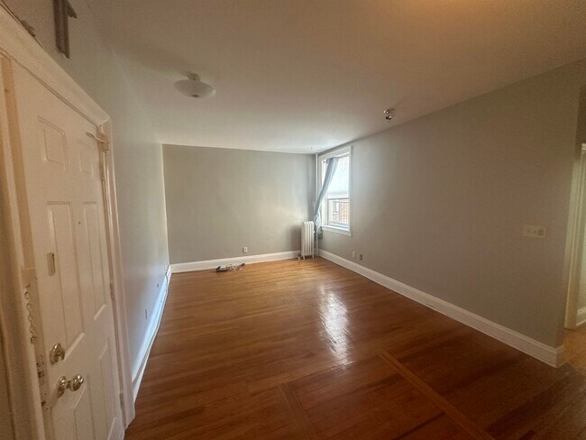 18 74TH St Unidad C6