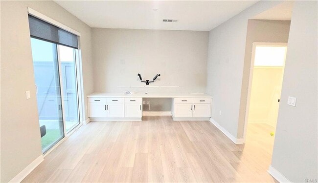 Building Photo - 2120 Sagebrush Walk