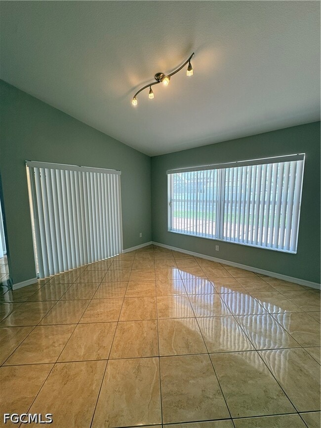 Photo - 4313 SW 19th Ave
