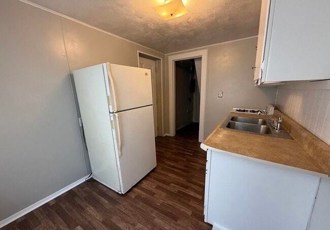 Photo - 3119 N Western Ave