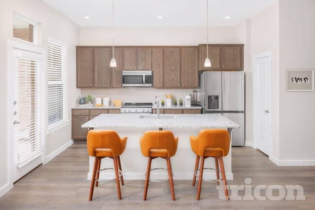 Photo - 3032 Whitetail Ln