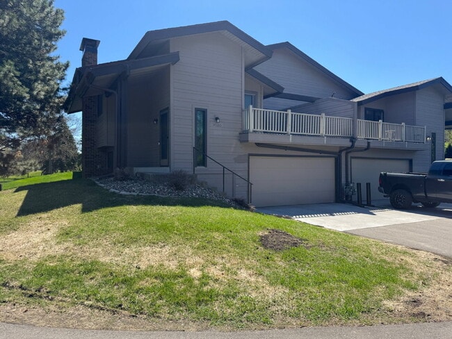 Photo - 14600 Hampshire Pl