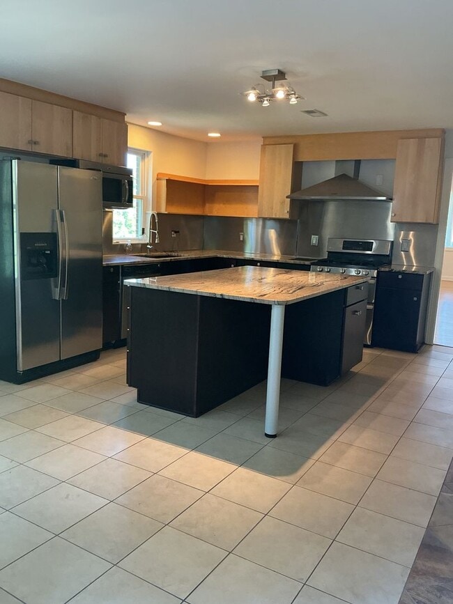 Photo - Modern Comfort Meets Southern Charm in the...