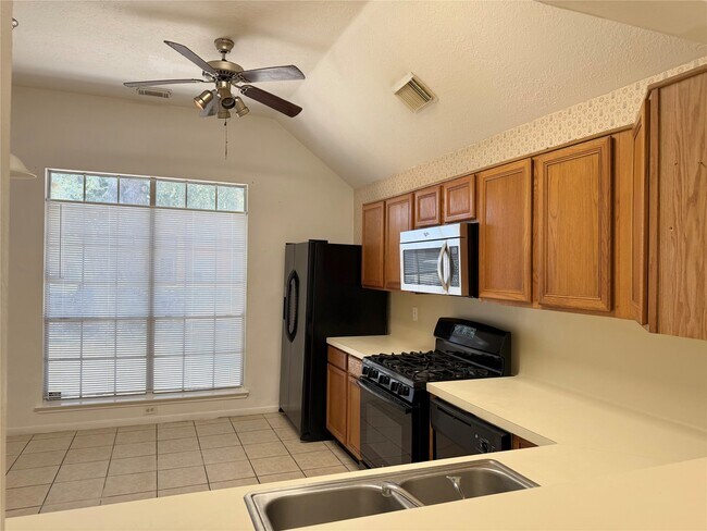 9035 Waving Fields Dr
