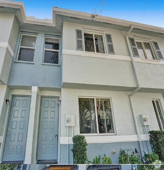 Building Photo - 3520 Oleander Terrace Rental