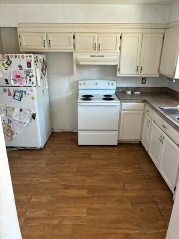 Photo - 541 Palomas Dr SE Unit A