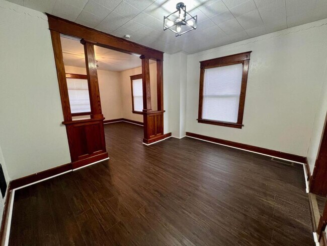 Photo - 301 Folts St Unit Lower