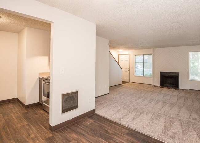 Photo - Pacific Apartments