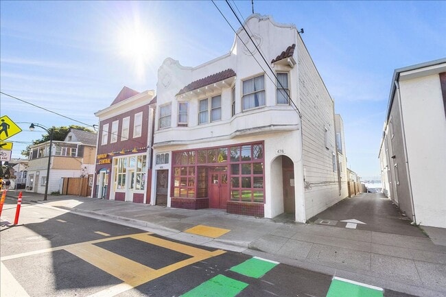 Photo - 478 Central Ave Unidad 478 Central Ave #B - LU