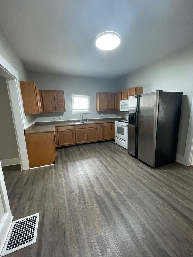 Photo - 1315 Morton St Unit 1315 Morton St