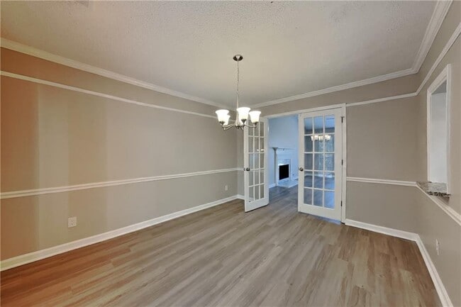 Photo - 1210 Hannah Ct SE