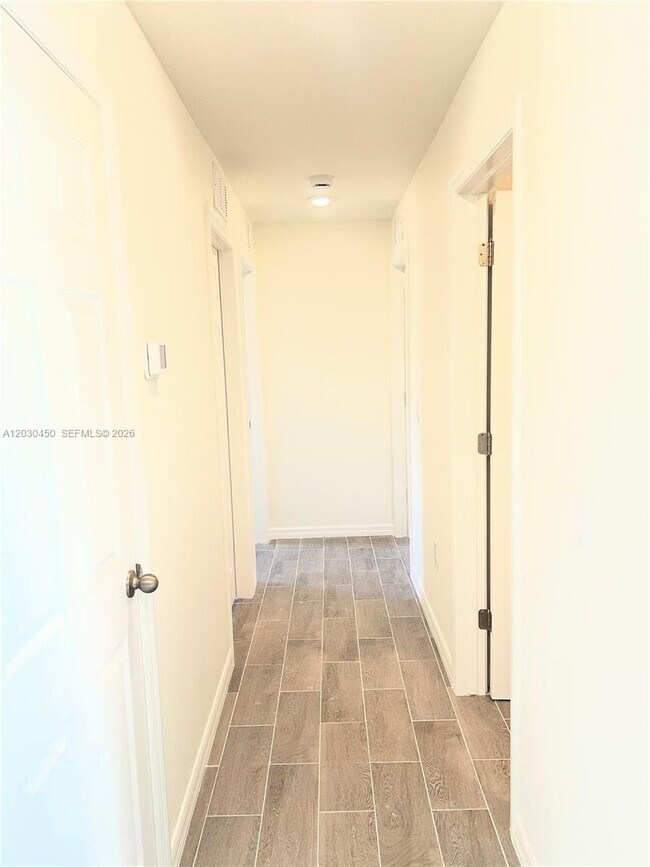 Photo - 2613 62nd St W