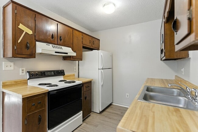 Photo - 12827 Chapman Hwy