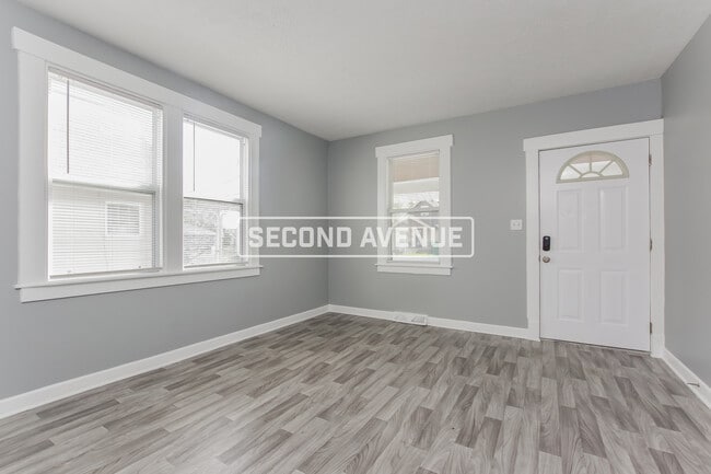 Photo - 1806 Sundale Ave