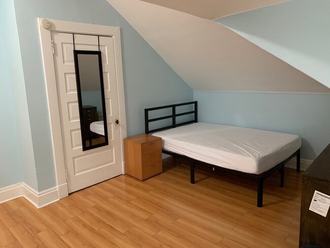 Photo - 746 Broughton St Unidad 3A 3B