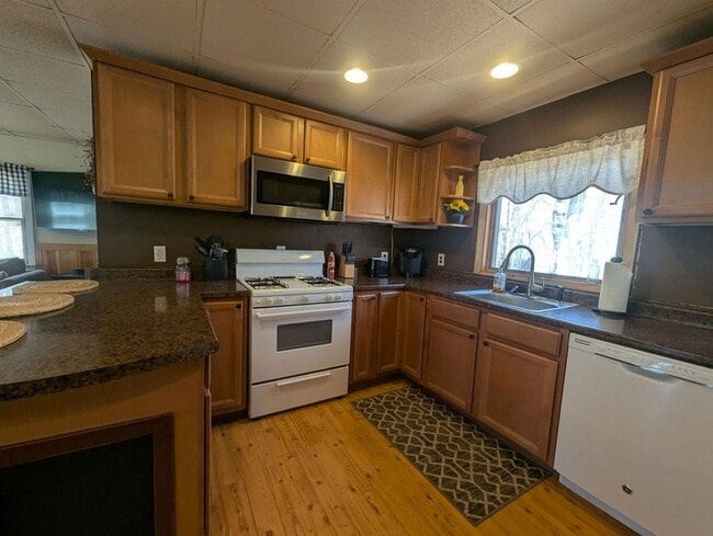 Photo - 30 Middle Shore Dr