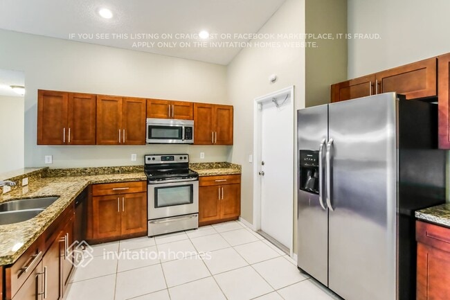 Photo - 10841 SW 14th Ct