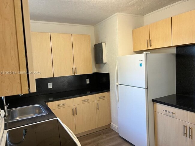 Photo - 1707 NW 14th Ct