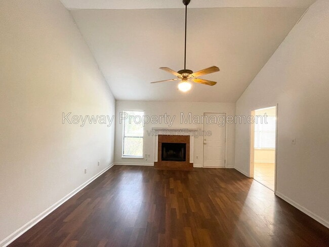 Photo - 2203 Sagemont Ct