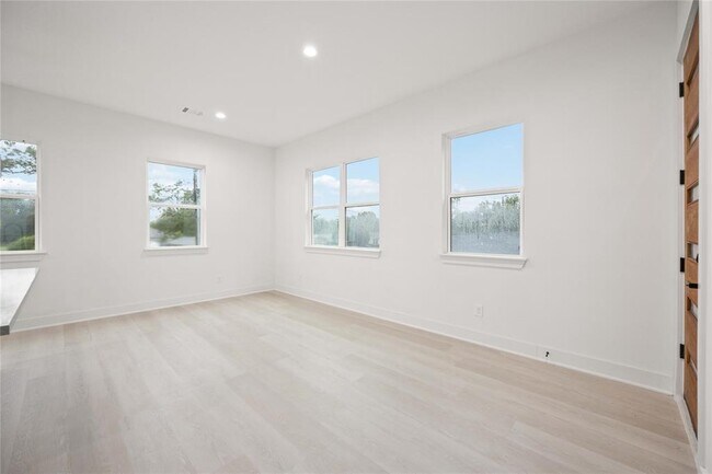 Photo - 770 Lucky St Unidad B