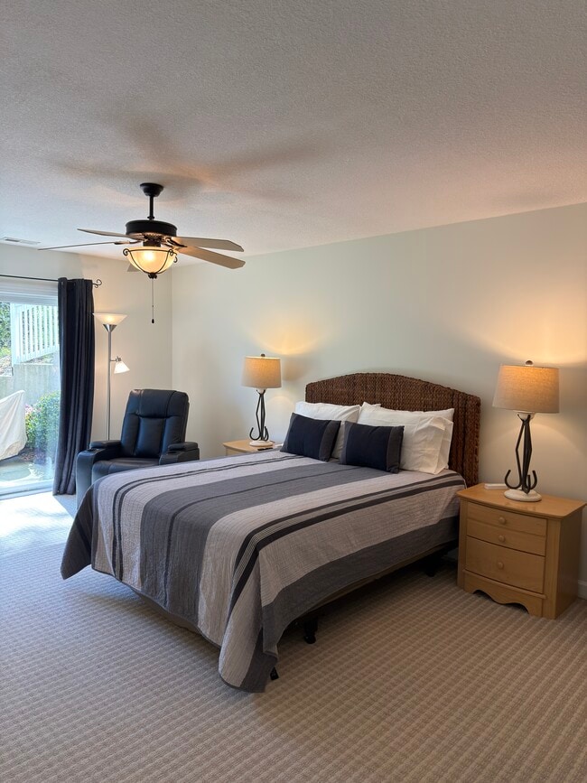 Photo - Hutch Apartment